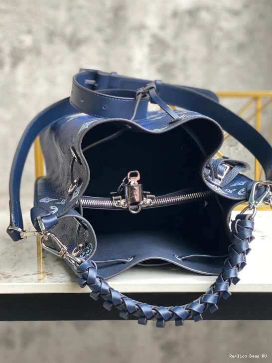 Affordable LOUIS VUITTON MURIA 0726